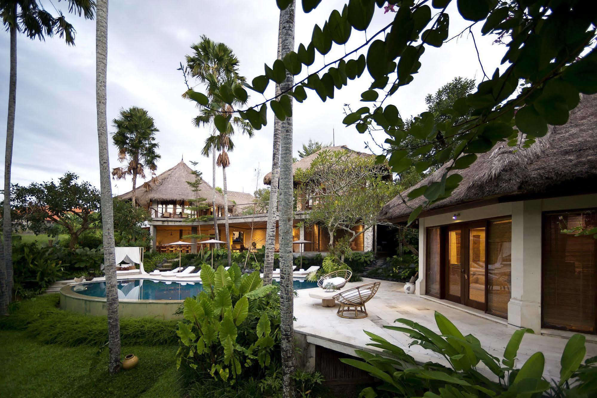 Planta Boutique Resort Canggu  Exterior photo